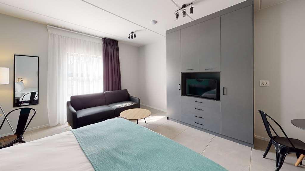 Mint Express Melrose View Apartment Йоханесбург Стая снимка